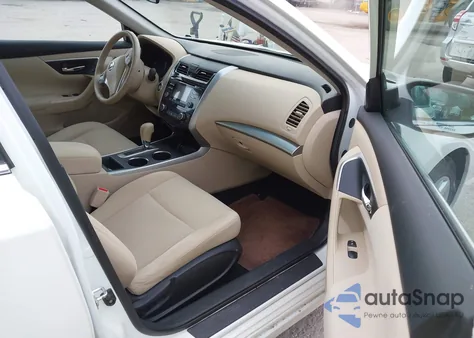 2015 Nissan Altima 2.5 Sv from USA, damaged, VIN 1N4AL3AP3FC238219